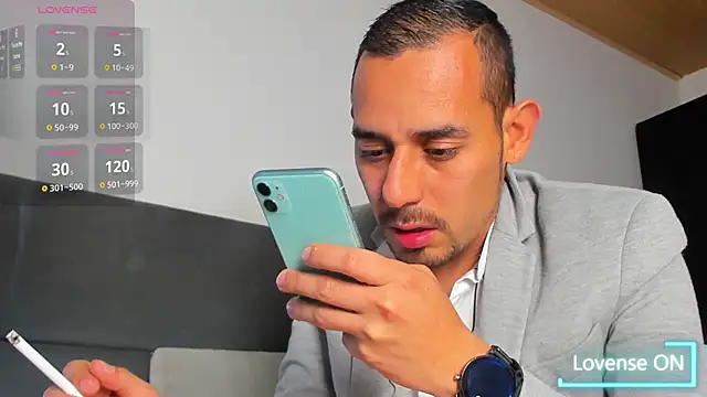 jhonyalzate2 online show from 27, 2, 2026