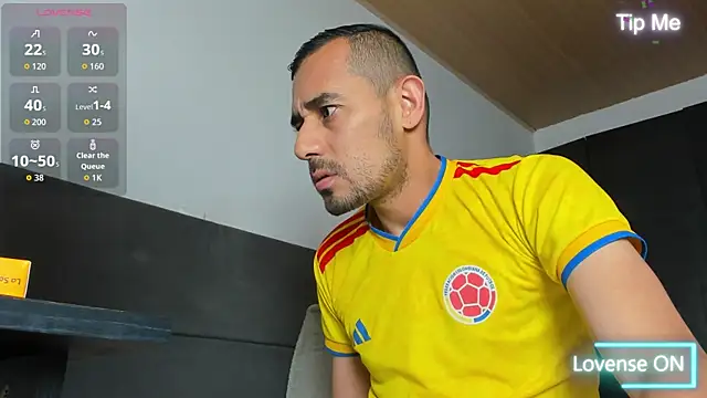 jhonyalzate2 online show from 17, 7, 2026