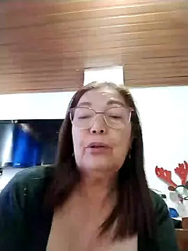 Snapshot of Vicky_Rosse chatting on 11, 12, 2024 Vicky Rosse online show from 11, 12, 2024