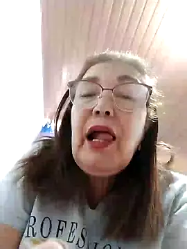 Snapshot of Vicky_Rosse chatting on 16, 12, 2024 Vicky Rosse online show from 16, 12, 2024