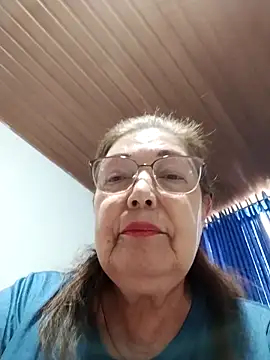 Snapshot of Vicky_Rosse chatting on 11, 10, 2025 Vicky Rosse online show from 11, 10, 2025