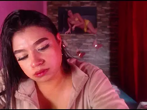 katrinawillff online show from 8, 3, 2025