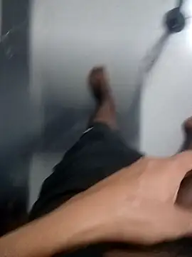 Snapshot of Aayankhan99 chatting on 3, 11, 2025 Aayankhan99 online show from 3, 11, 2025