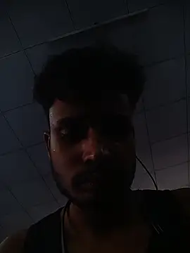 Snapshot of Aayankhan99 chatting on 6, 11, 2025 Aayankhan99 online show from 6, 11, 2025