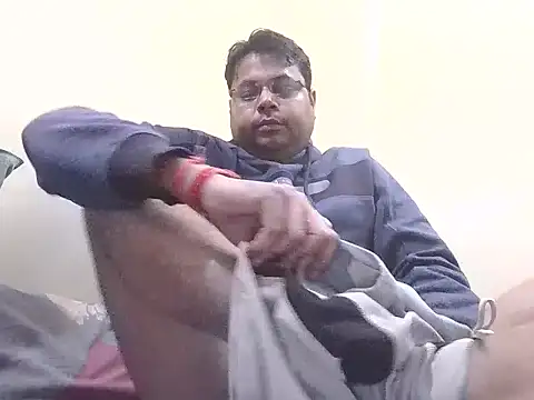 aakash ModelBrown online show from 14, 1, 2026