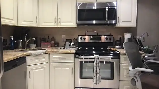 BigGuyMuscle online show from 24, 9, 2025