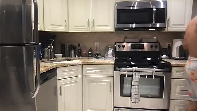 BigGuyMuscle online show from 28, 9, 2025