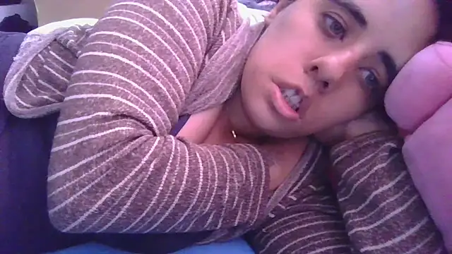 annarose19 online show from 2, 1, 2025