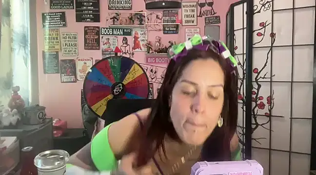 latinacubana online show from 8, 3, 2025