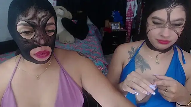 Snapshot of Sharlottee chatting on 3, 1, 2025 Sharlottee online show from 3, 1, 2025