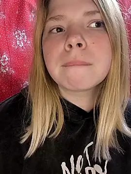 Zuli Kiska online show from 22, 3, 2025