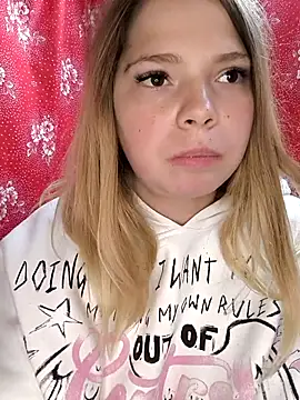 Zuli Kiska online show from 5, 10, 2025