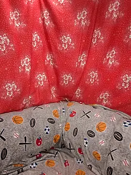 Zuli Kiska online show from 24, 11, 2025