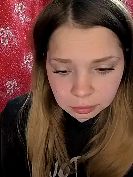 Snapshot of Zuli_Kiska chatting on 23, 4, 2026 Zuli Kiska online show from 23, 4, 2026