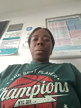 Snapshot of ebony_witney chatting on 11, 2, 2026 ebony witney online show from 11, 2, 2026