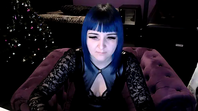 beauty-of-pain online show from 5, 12, 2025