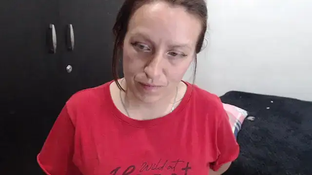 kittykalor09 online show from 7, 4, 2026