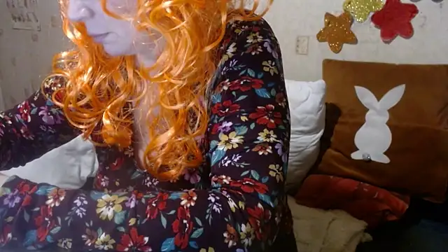 Snapshot of QueenLana chatting on 25, 1, 2025 QueenLana online show from 25, 1, 2025