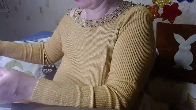 Snapshot of QueenLana chatting on 20, 2, 2025 QueenLana online show from 20, 2, 2025