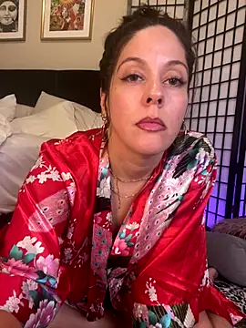 bellafreakyfun online show from 15, 9, 2025