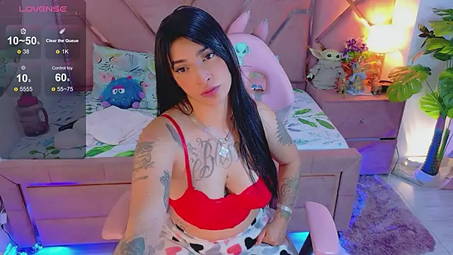 Snapshot of natalia-888 chatting on 26, 10, 2025 natalia-888 online show from 26, 10, 2025