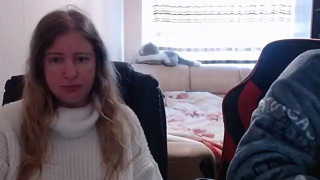 PeterAndJen online show from 22, 3, 2025