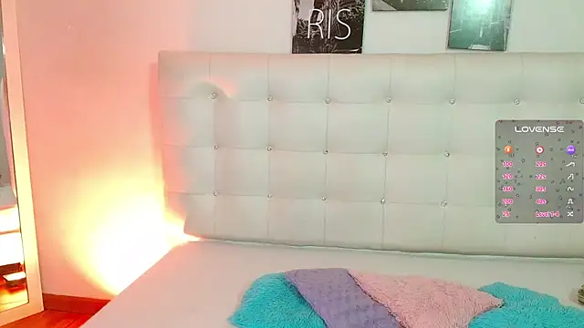 hornystepmommy online show from 20, 12, 2024