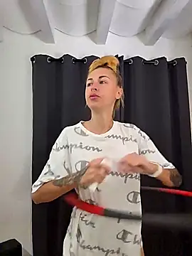 kylie blck online show from 18, 4, 2026