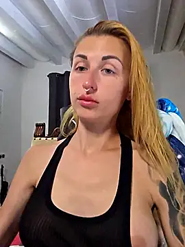 kylie blck online show from 19, 4, 2026