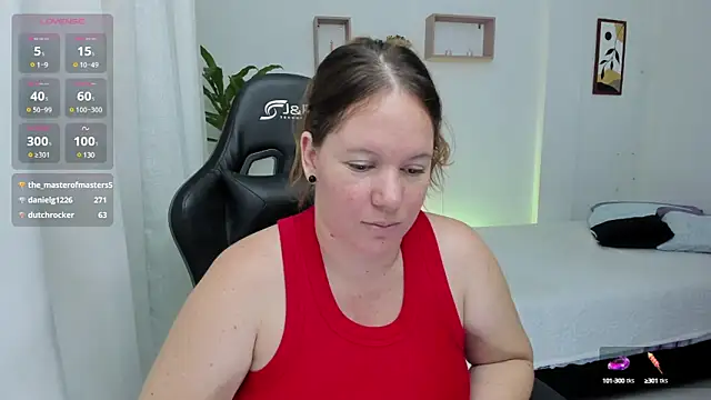 Snapshot of tamy_shine87 chatting on 30, 12, 2024 tamy shine87 online show from 30, 12, 2024