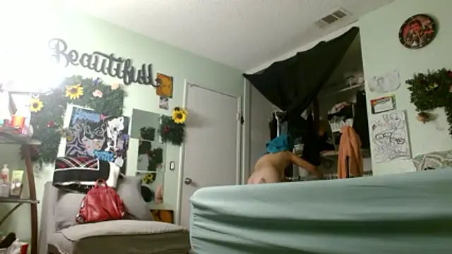 Yescuhh420 online show from 19, 12, 2025