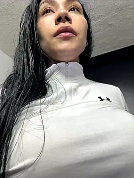 Snapshot of Angela_isabella chatting on 21, 11, 2025 Angela isabella online show from 21, 11, 2025