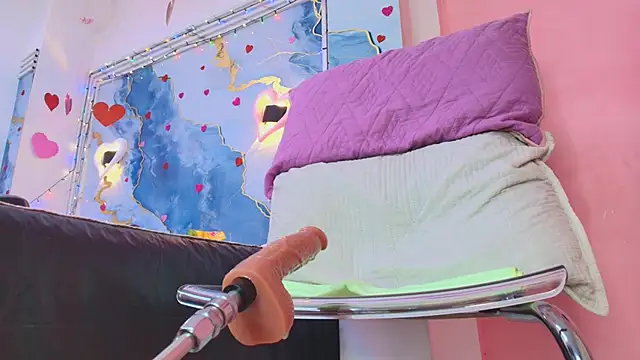 Snapshot of lorrayne_ chatting on 25, 2, 2026 lorrayne online show from 25, 2, 2026