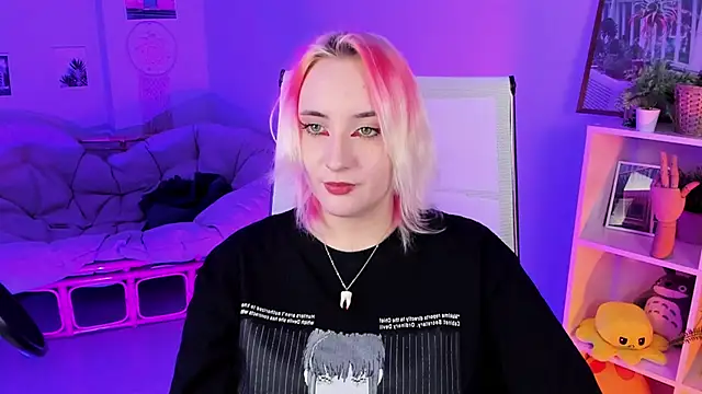 AsheLucker online show from 13, 3, 2025