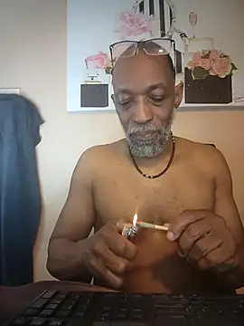 Lonelynudist59 online show from 7, 5, 2026