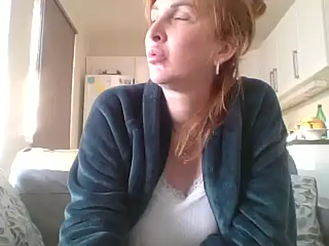 Snapshot of MssAngela chatting on 11, 1, 2025 MssAngela online show from 11, 1, 2025