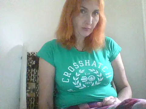 Snapshot of MssAngela chatting on 4, 10, 2025 MssAngela online show from 4, 10, 2025
