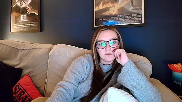 short sweetpea online show from 10, 1, 2026