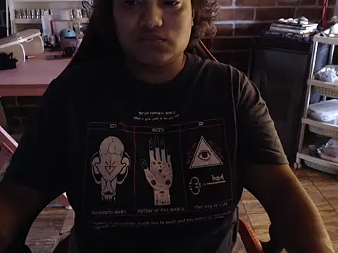 Hilarybunnyy online show from 27, 2, 2026