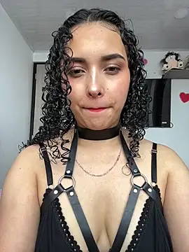 Lucy Marin online show from 7, 3, 2025