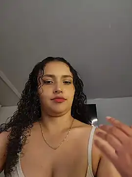 Lucy Marin online show from 24, 7, 2026