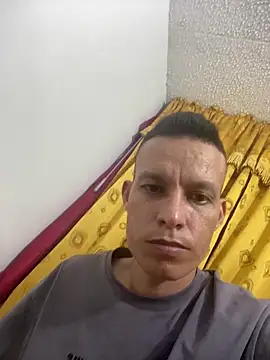 Snapshot of yequeal chatting on 17, 1, 2025 yequeal online show from 17, 1, 2025