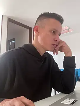 Snapshot of yequeal chatting on 18, 2, 2025 yequeal online show from 18, 2, 2025