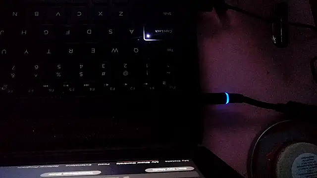 atlwebbie75 online show from 28, 10, 2025