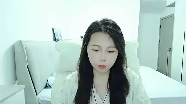 Sunset glow online show from 24, 9, 2025