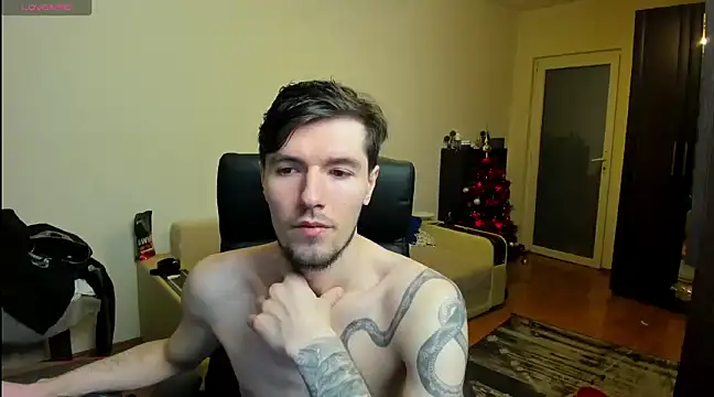 Snapshot of awesomejustin chatting on 17, 12, 2024 awesomejustin online show from 17, 12, 2024