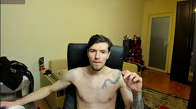 Snapshot of awesomejustin chatting on 19, 12, 2024 awesomejustin online show from 19, 12, 2024