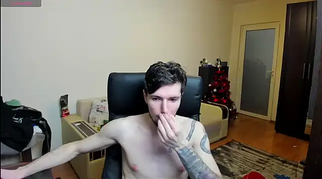 Snapshot of awesomejustin chatting on 23, 12, 2024 awesomejustin online show from 23, 12, 2024