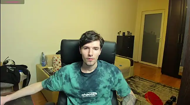 Snapshot of awesomejustin chatting on 2, 2, 2025 awesomejustin online show from 2, 2, 2025