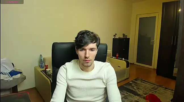 Snapshot of awesomejustin chatting on 5, 2, 2025 awesomejustin online show from 5, 2, 2025